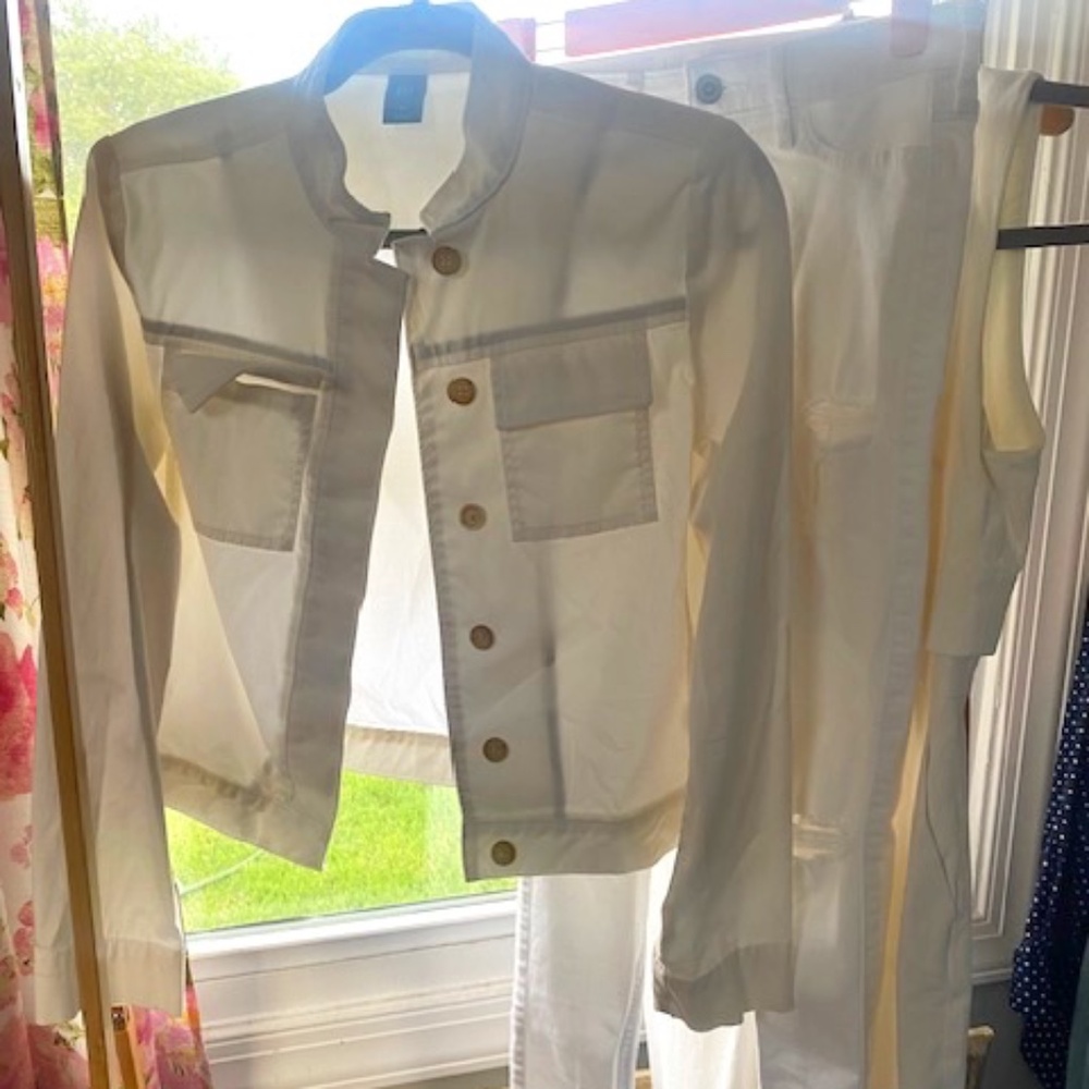 Three-piece white set in XS